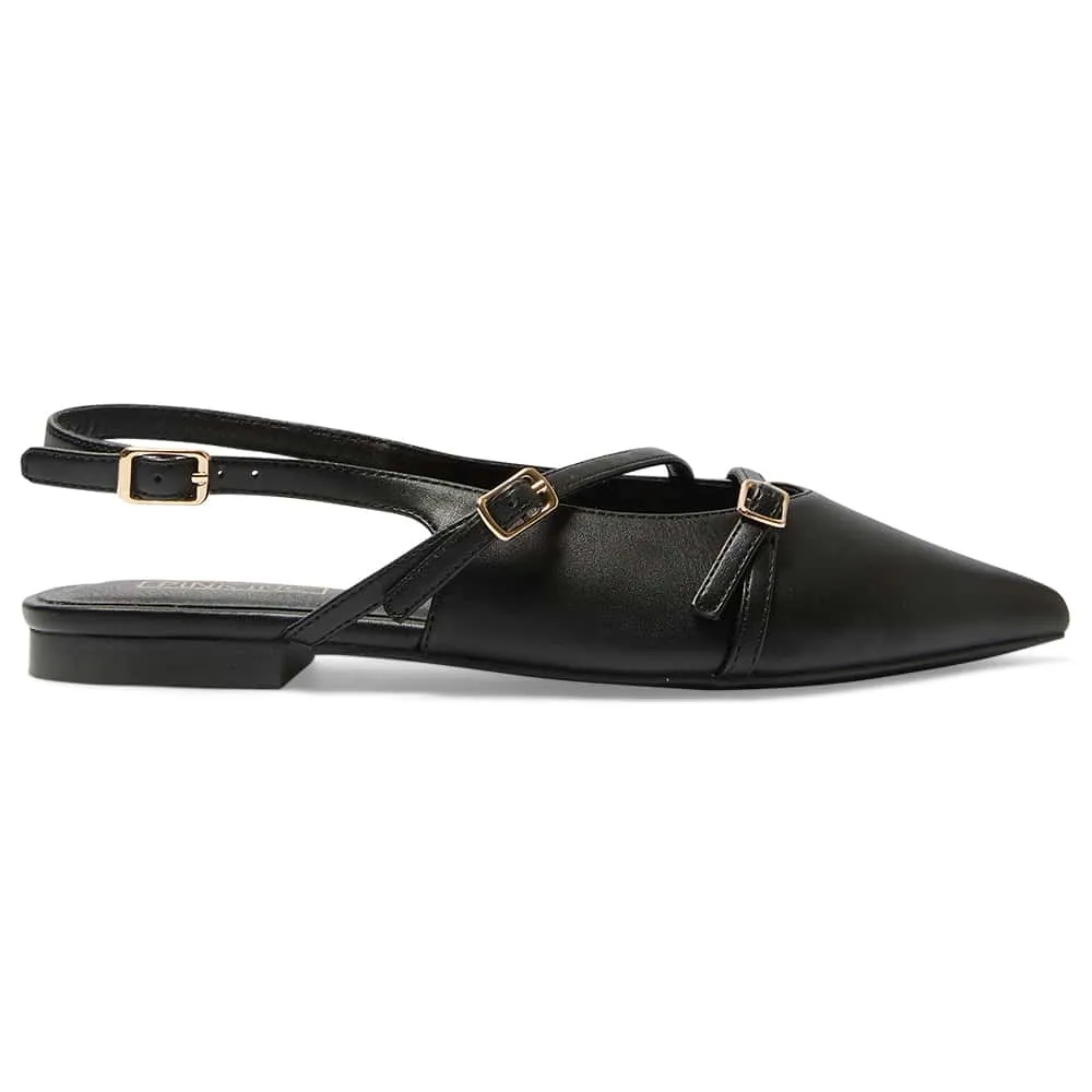 Inherit Flat in Black Smooth