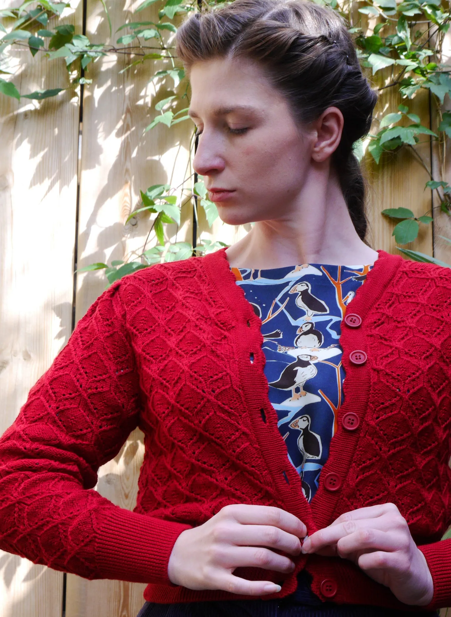 Leah Winter Vine Knitted Cardigan - Burgundy