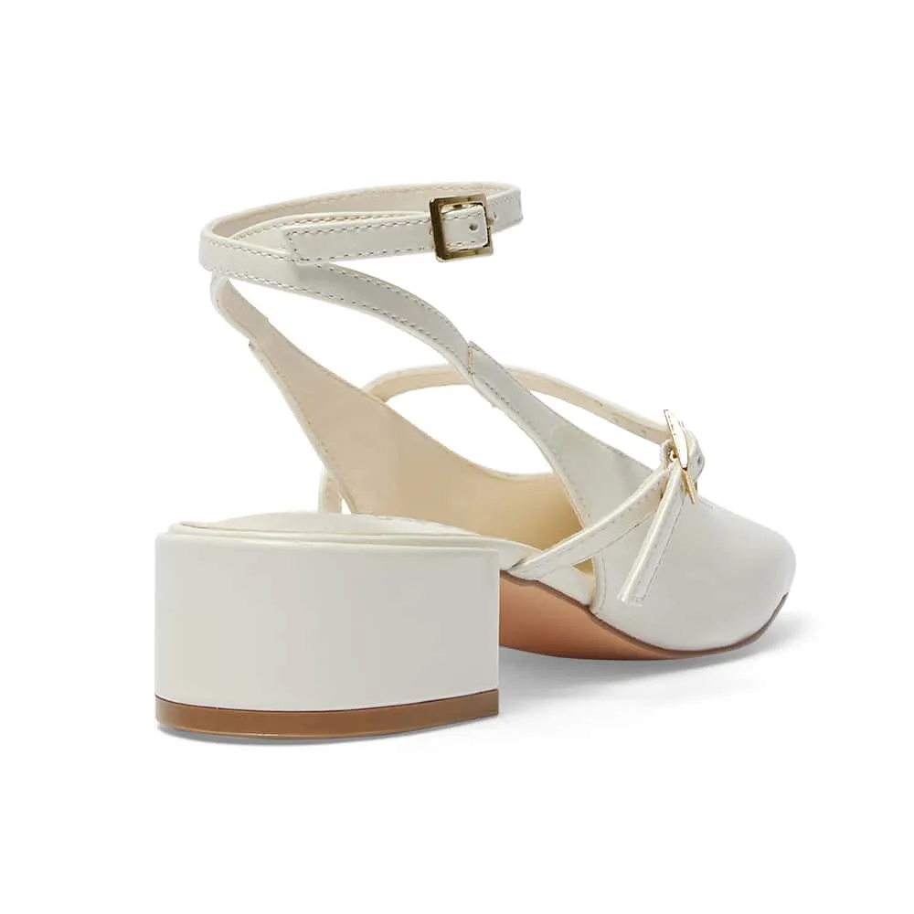 Melody Heel in Bone Patent