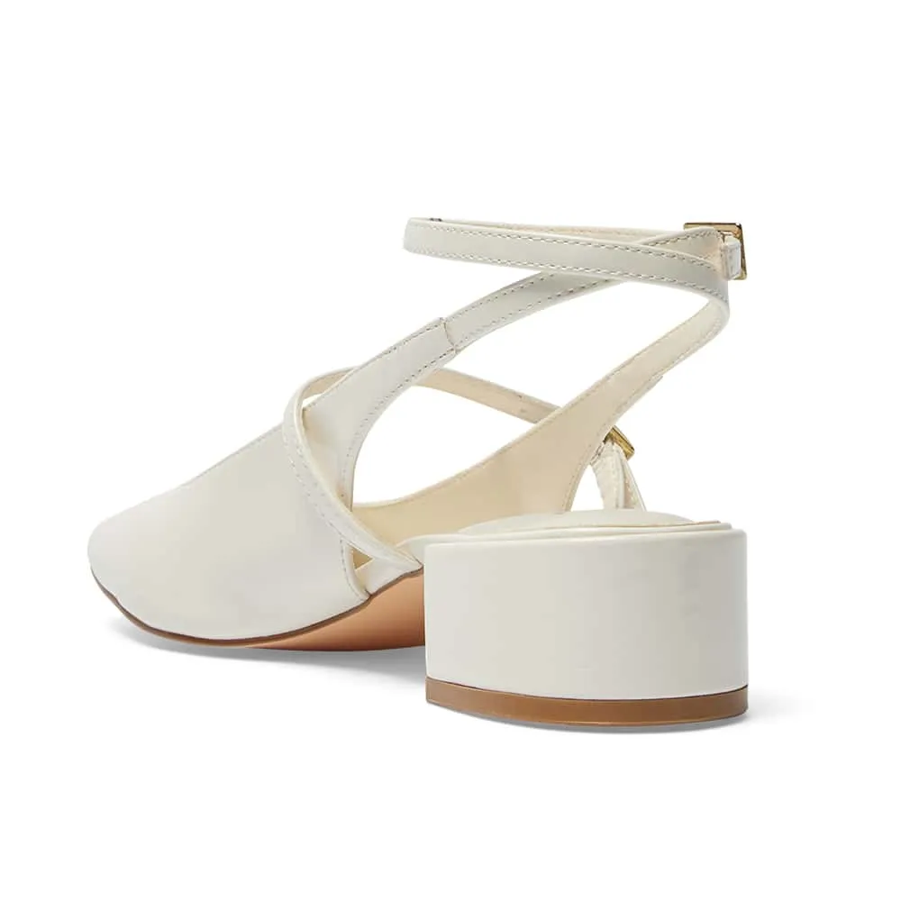 Melody Heel in Bone Patent