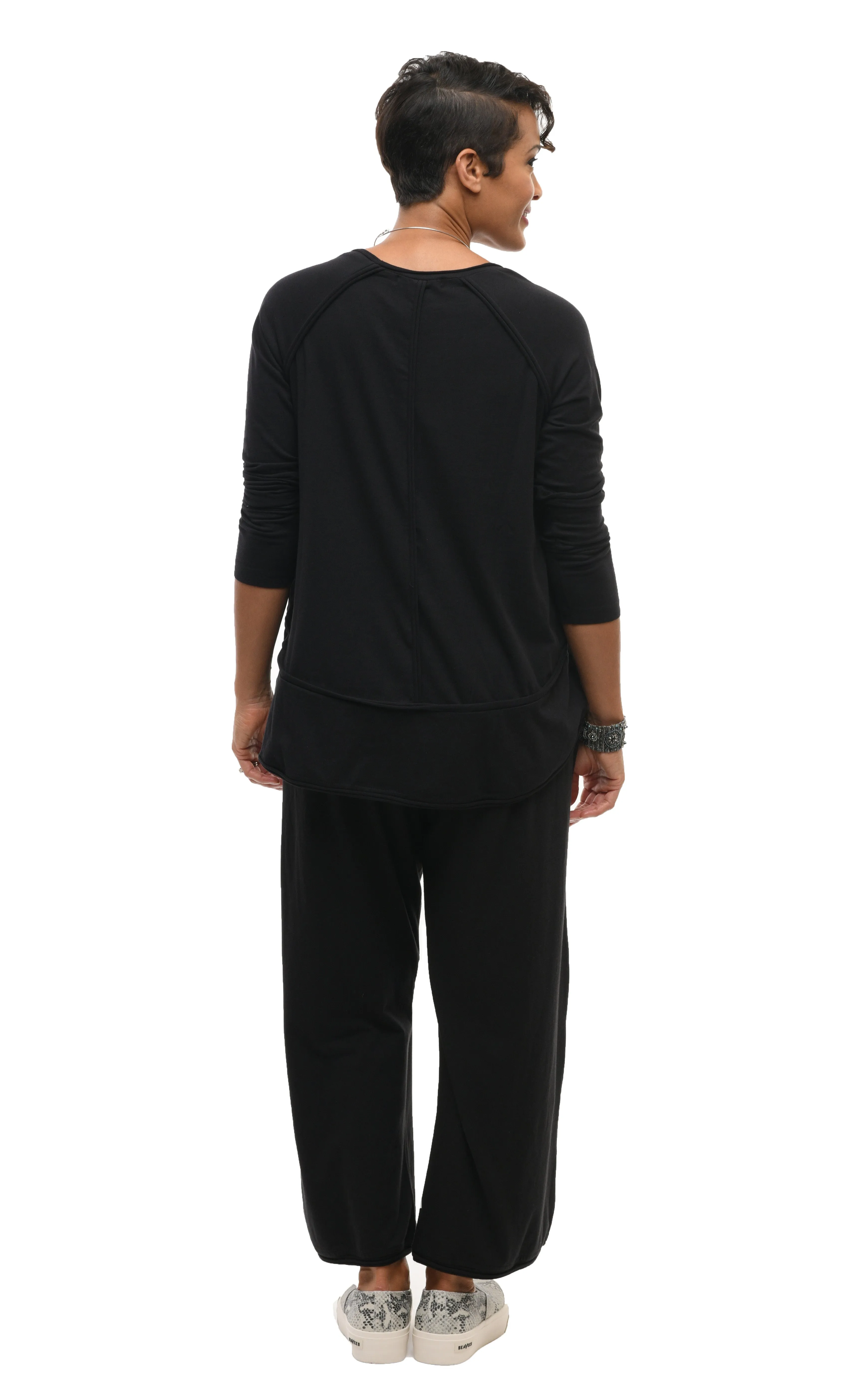 Presley Womens Pullover Top in Black