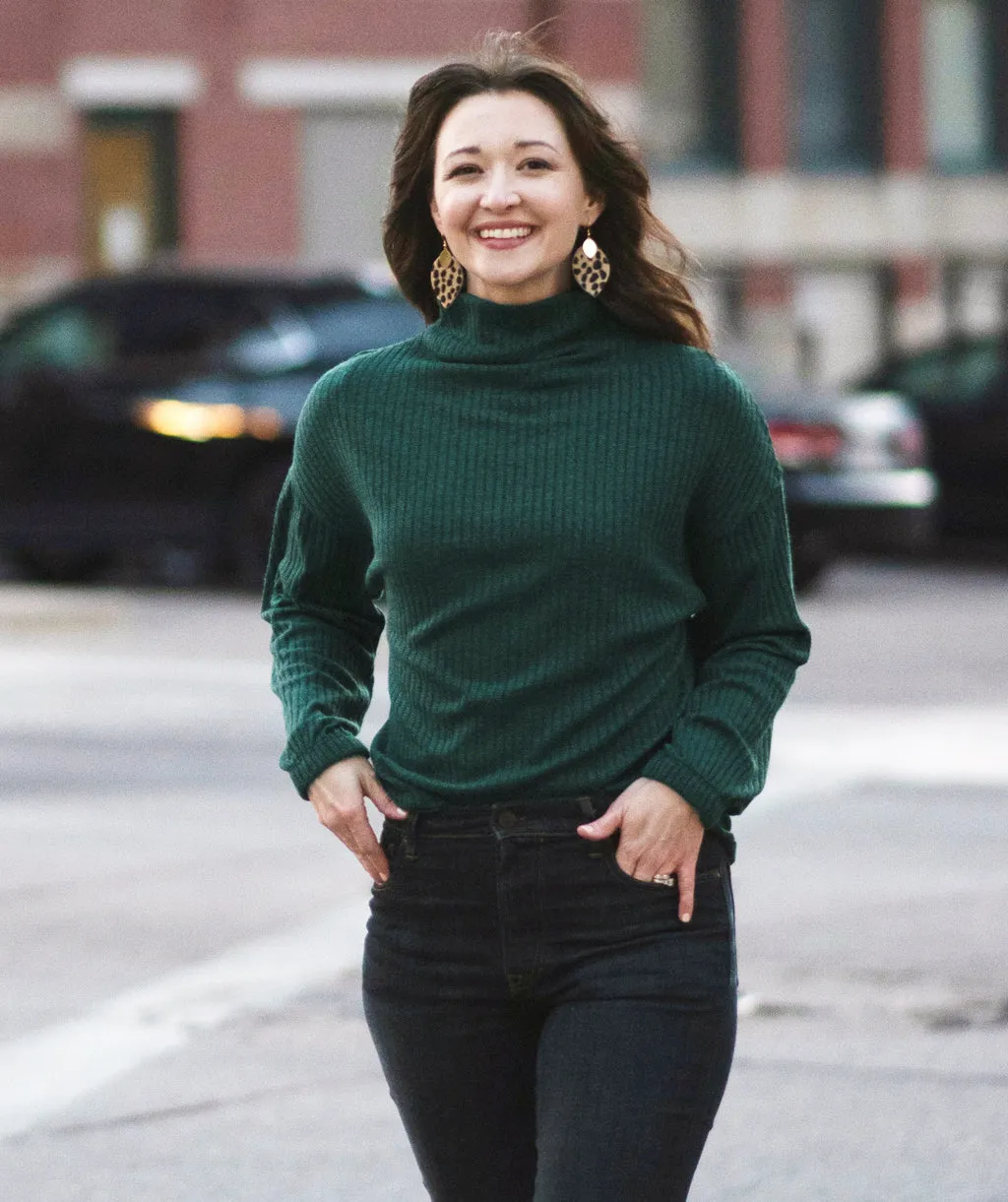 SELA rib knit top in Green
