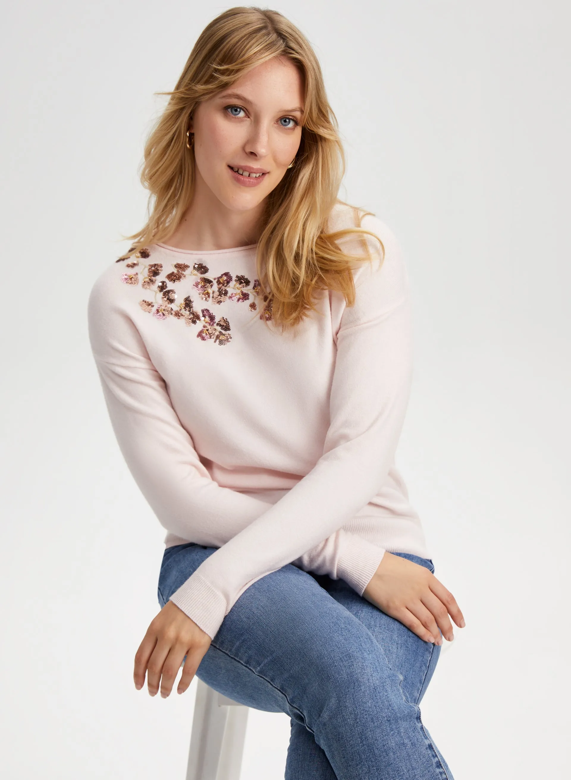 Sequin Floral Detail Sweater