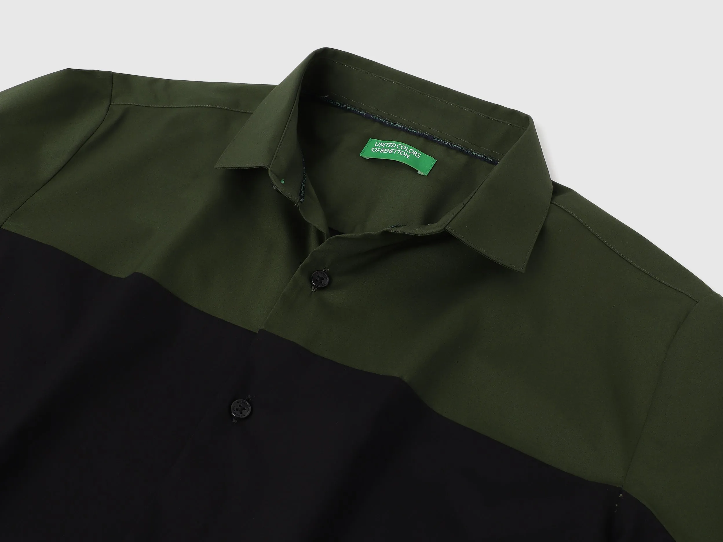 Slim Fit Cut Away Colorblock Shirts