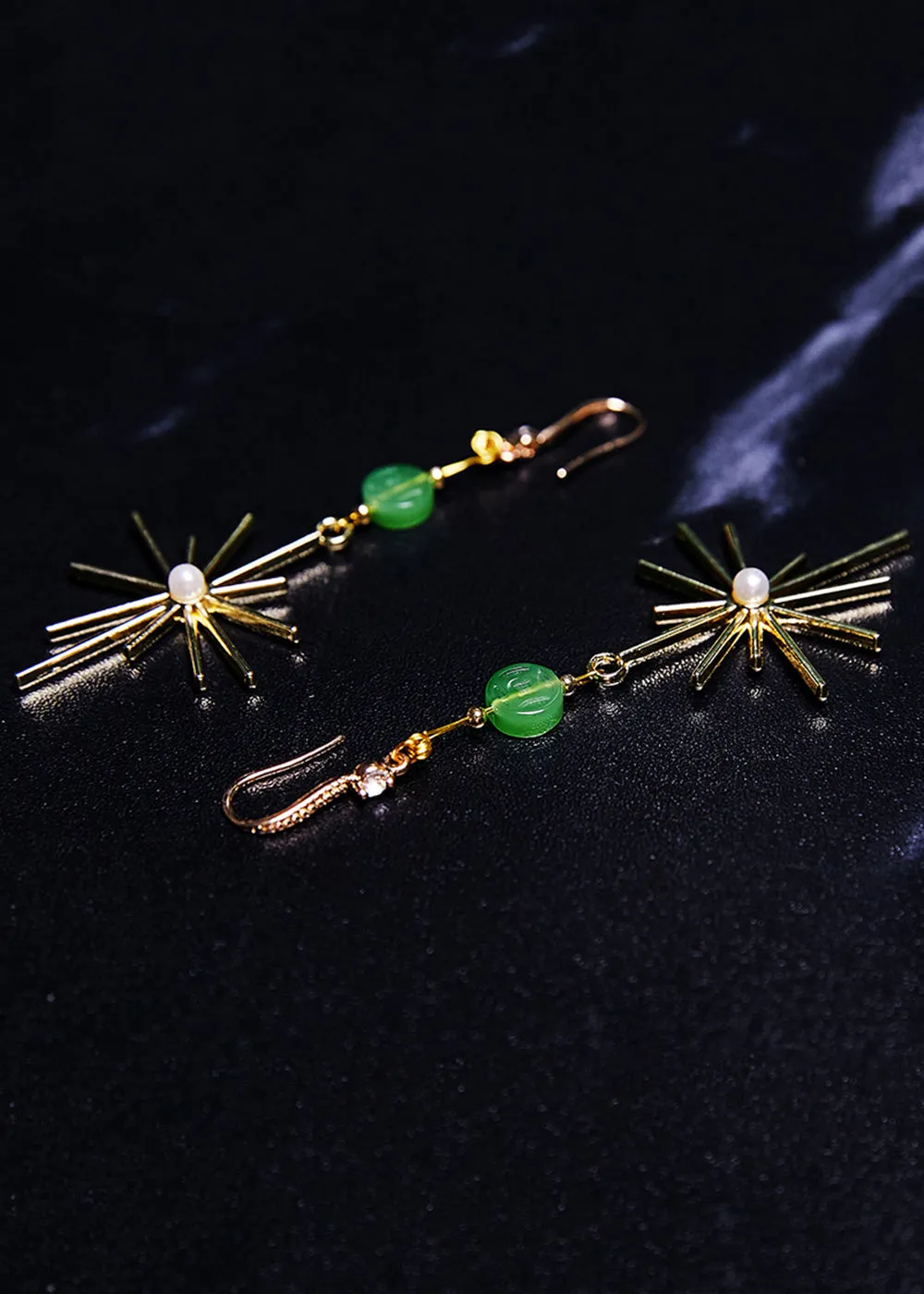 Stylish Fireworks Shape Gilding Fine Jade Drop Earrings